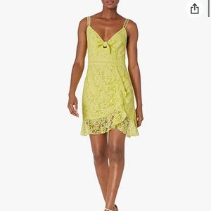 Astr the label Store Joey Sleeveless lace bow dress